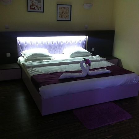 Rusenski Lom Hotel Koshov ภายนอก รูปภาพ