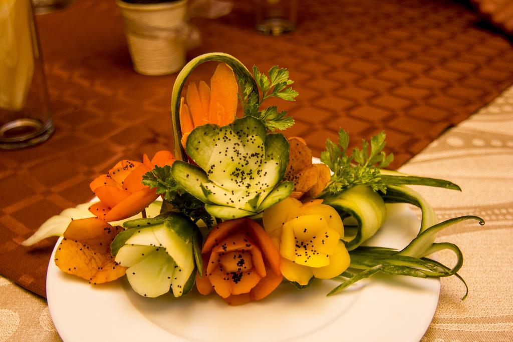Rusenski Lom Hotel Koshov ภายนอก รูปภาพ