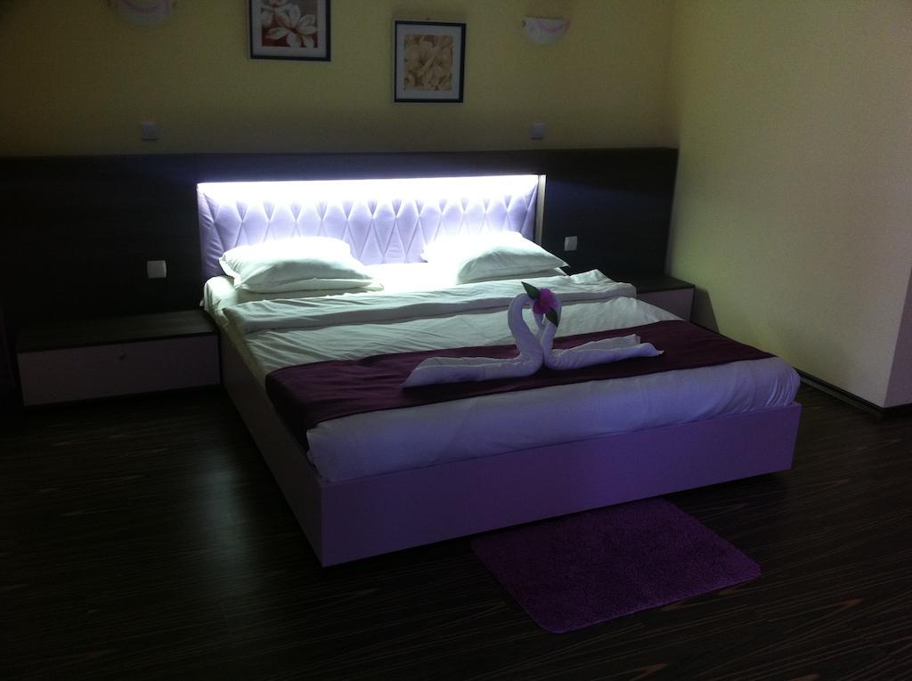 Rusenski Lom Hotel Koshov ภายนอก รูปภาพ