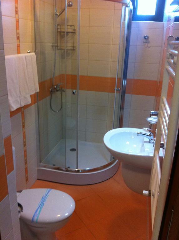 Rusenski Lom Hotel Koshov ภายนอก รูปภาพ