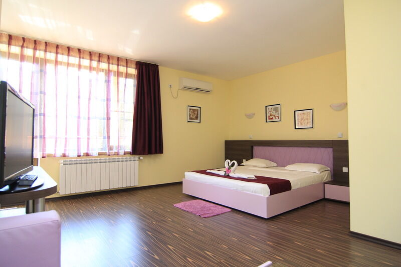 Rusenski Lom Hotel Koshov ภายนอก รูปภาพ